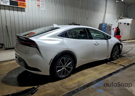 2024 Toyota Prius Le z USA, uszkodzony, nr VIN JTDADABU6R3014852